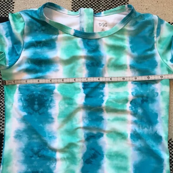 Swimsuit surf size 16 kids XL - Picture 2 of 4